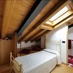 Ernestina 4*