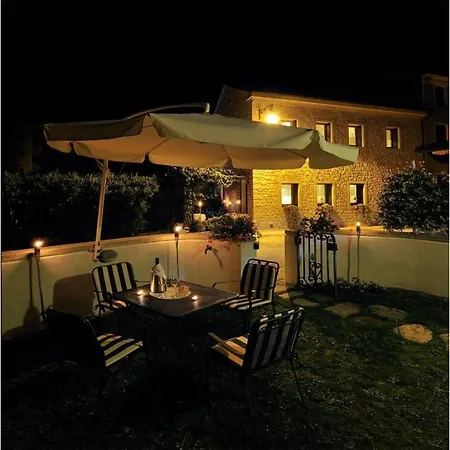 Couette-café Ernestina Miane