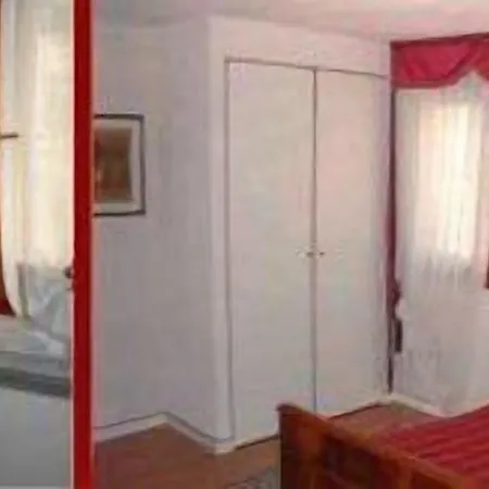 Bed & Breakfast Ernestina 4*